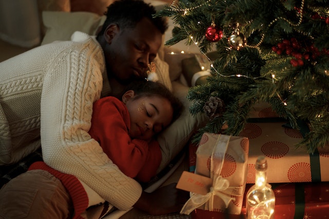 8 Tips For When You’re Too Excited To Sleep On Christmas Eve